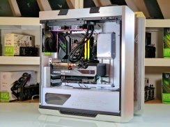 Herní PC compraider CONFIG - ZÁRUKA 24M | AMD Ryzen 9 7950X3D + WATER COLING | RTX 3090 24GB | 32GB | 2 TB SSD | WIN11