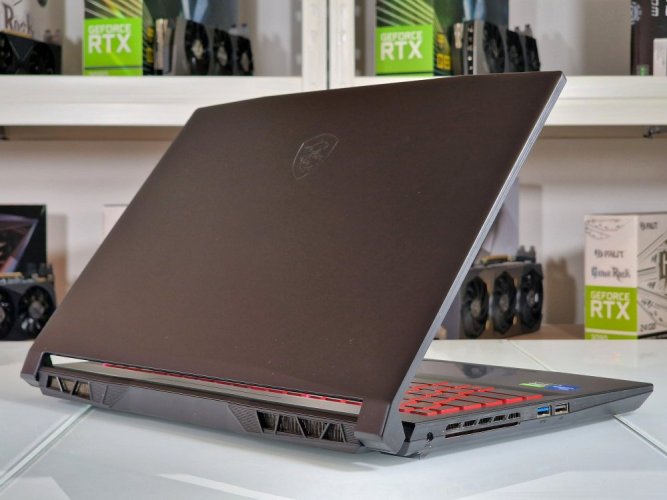 Gaming-Notebook MSI Katana GF66 - GARANTIE 12M | 15,6" 144Hz | Intel Core i5-11400H | 16 GB | RTX 3050 | 512 GB SSD | WIN11