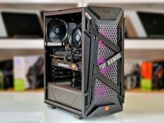 Herné PC FIREBLADE • ZÁRUKA 24M • AMD Ryzen 5 5500 • RX 5700 XT 8GB • 16GB • 512 SSD • WIN11