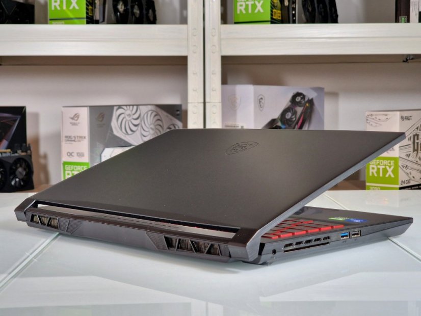 Herní notebook MSI Katana GF66 - ZÁRUKA 12M | 15,6" 144Hz | Intel Core i5-11400H | 16 GB | RTX 3050 | 512 GB SSD | WIN11
