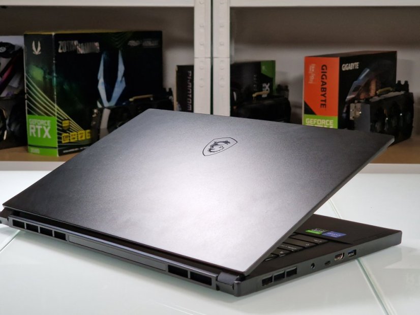 Herný notebook MSI GS66 Stealth • ZÁRUKA 12M • 15,6 QHD 240Hz • Intel Core i7-12700H • 32 GB DDR5 • RTX 3070Ti 8GB • 1 TB SSD