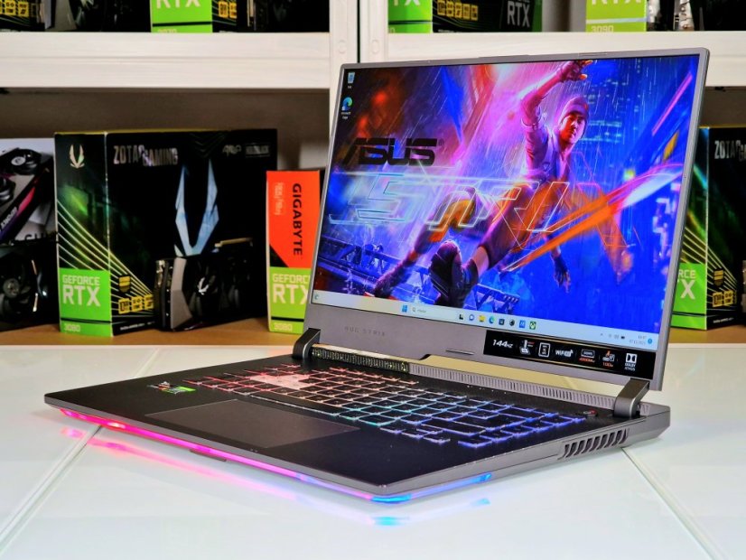 Herní notebook ASUS RoG Strix G15 - ZÁRUKA do 5/2025  | 15,6" 144 Hz | AMD Ryzen 6800HS | RTX 3050 | 16GB DDR5 | 1000 GB SSD