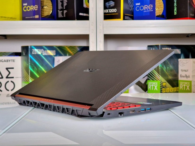 Herní notebook Acer Nitro 5 - ZÁRUKA 12M  | 17,3" 120Hz | i7-9750H | GTX 1660Ti 6GB | 16GB | 512 SSD | WIN11