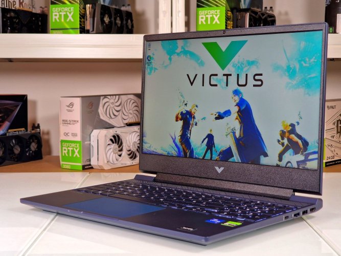 Gaming Laptop HP Victus 15 - GARANTIE 12M | 15,6" 144Hz | Intel Core i7-13700H | 16GB | RTX 4050 6GB | 512 SSD | WIN11