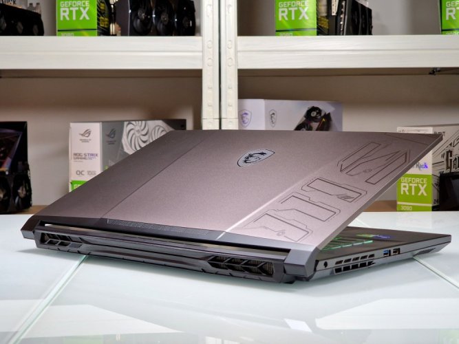 Herní notebook MSI Pulse 17 - ZÁRUKA 24M | 17,3" 144Hz | Intel Core i7-13700H | 16GB DDR5 | RTX 4060 8GB | 1000 SSD | WIN11