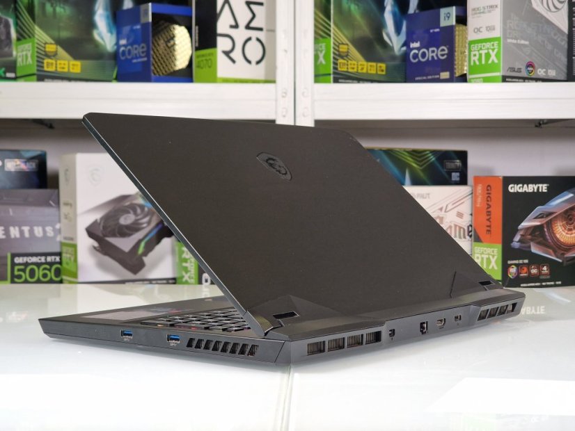 Herní notebook MSI VECTOR GP76 - ZÁRUKA 12M | 17,3" 360Hz | Intel Core i7-12700H | RTX 3070 Ti | 32 GB | 1000 SSD | WIN11