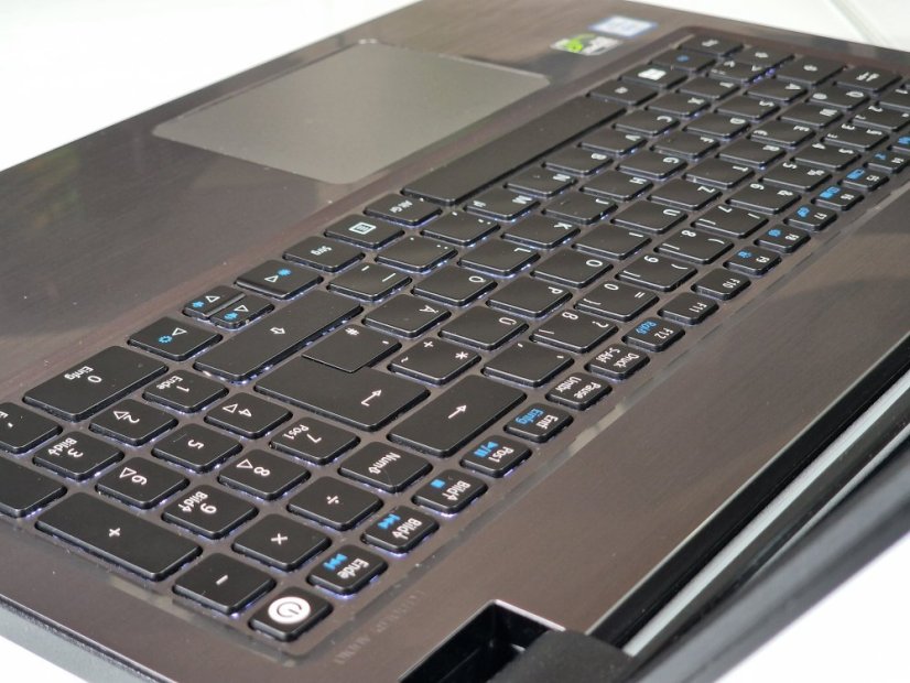 Herní notebook Acer Aspire V5 - ZÁRUKA 12M | 15,6" Full HD | Intel Core i5-6300HQ | GTX 950M 4GB | 16 GB | 500 SSD + 500 HDD | WIN11