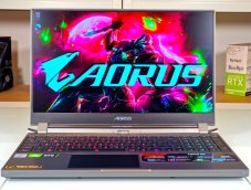 Herný notebook GIGABYTE AORUS 15 - ZÁRUKA 12M | 15,6" 144Hz | Intel Core i7-10750H | 16 GB | RTX 2070 8GB | 512 GB SSD | WIN11