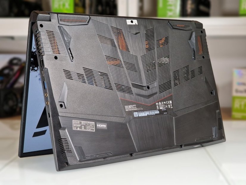 Gaming Laptop MSI GF75 Thin • GARANTIE 12M • 17,3 144Hz FHD • i7-10750H • GTX 1660 Ti  • 16GB • 512 SSD • WIN11