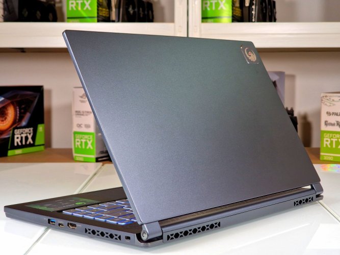 Herní notebook MSI DELTA 15 - ZÁRUKA 12M | 15,6" 240Hz | AMD Ryzen 9 5900HX | RX 6700M 10GB | 16 GB  | 1000 SSD | WIN11