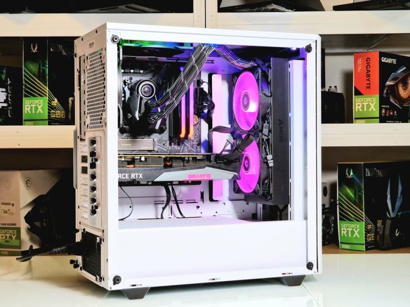 Gaming PC mit AMD Radeon RX 7XXX Grafikkarte