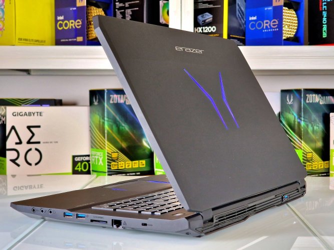 Gaming Laptop MEDION ERAZER X7843 - GARANTIE 12M | 17,3" Full HD | Intel Core i7-6700HQ | 16GB | GTX 980 | 256 SSD + 1 TB HDD | WIN11