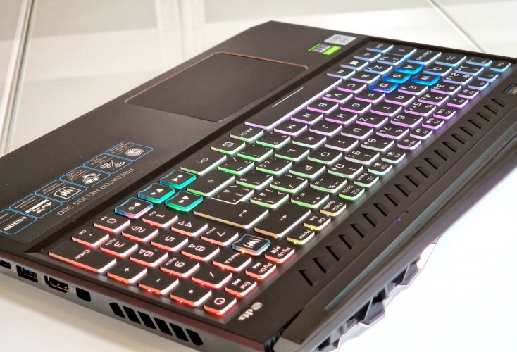 Laptop do gier Acer Predator Helios 300 - GWARANCJA 12M | 15,6" 144 Hz | Intel Core i7- 10870H | RTX 3080 8 GB | 16 GB | 1 TB SSD