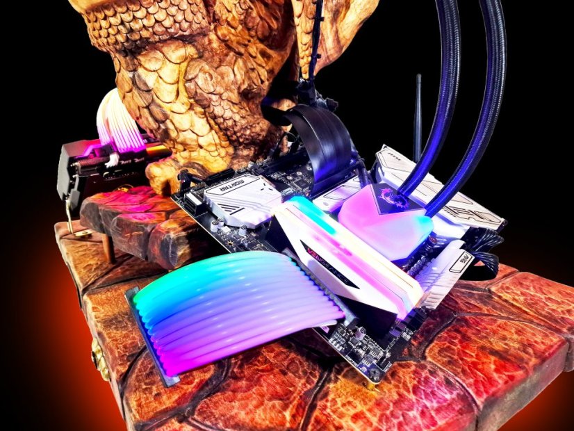 Gaming PC ART SET Dragon - GARANTIE 24M | Intel Core i7-12700 | RTX 3090 24 GB | 64 GB | 2000 SSD | Soundbar Dell