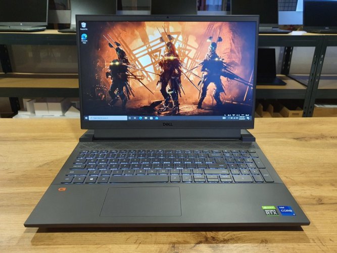 Herní notebook Dell G5 15 Gaming- - 15,6" 120Hz | Intel Core i7-11800H | 16GB | RTX 3060 | 512 SSD