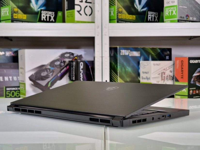 Laptop gamingowy MSI GS65 Stealth - GWARANCJA 12M |  15,6" 300Hz | Intel Core i7-10870H | 32GB | RTX 3060 6GB | 1TB SSD | WIN11