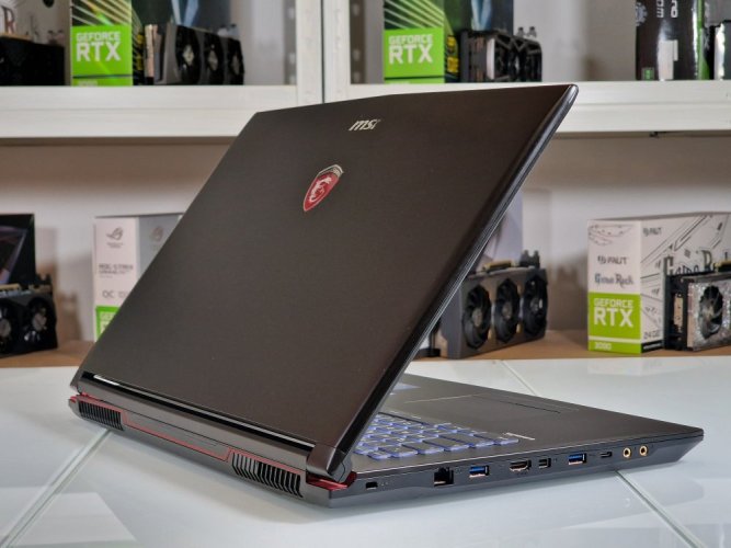 Herní notebook MSI GP72 Leopard - ZÁRUKA 12M | 17,3" 120Hz | Intel Core i7-7700HQ | GTX 1060 6GB | 16 GB | 256 SSD+1TB HDD | WIN11