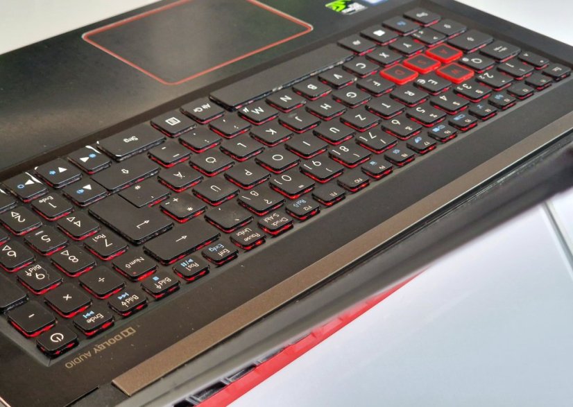 Laptop gamingowy Acer Predator Helios 300 - GWARANCJA 12M | 15,6" FullHD | Intel Core i7- 7700HQ | GTX 1060 6GB | 16 GB | 256 SSD | WIN11