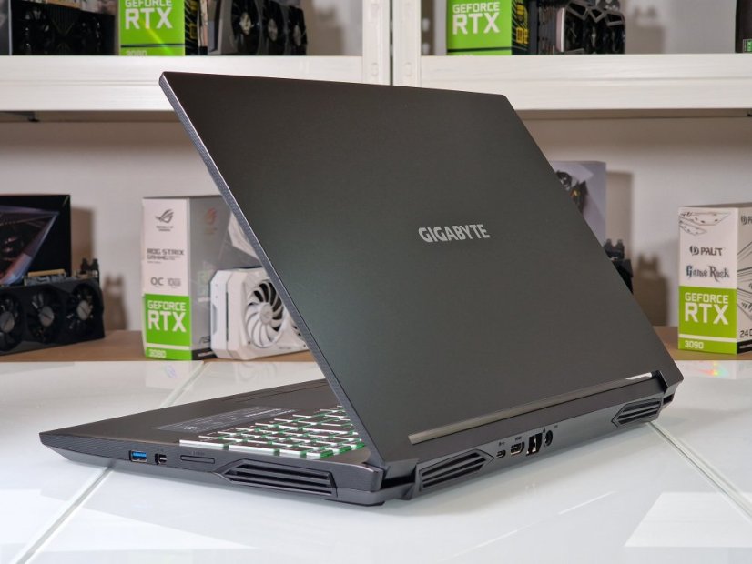 Gaming Laptop GIGABYTE G5 Gebraucht - GARANTIE 12M | 15,6" 144Hz | Intel Core i5-10500H | RTX 3060 6GB | 16GB | 512 SSD | WIN11