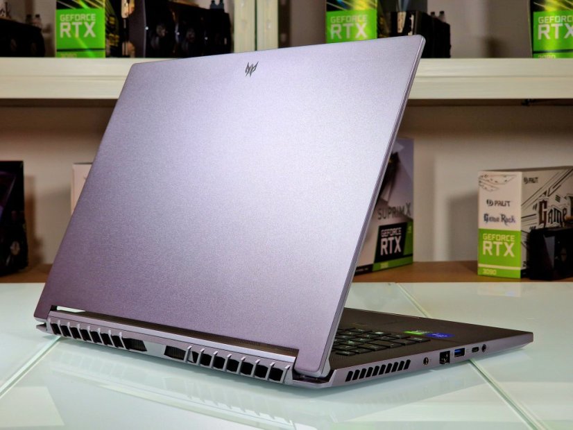Gaming Laptop Acer Predator Triton 300 SE • GARANTIE 12M • 16 WQXGA 240Hz • Intel Core i7-12700H • RTX 3080 Ti 16GB • 16 GB DDR5 • 1TB SSD • WIN11