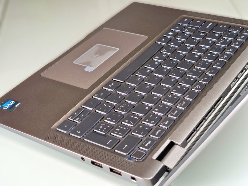 PC Portable Dell Latitude 7440 • GARANTIE 12M • 14 FHD • Intel Core i7-1365U • Intel Iris Xe Graphics • 16 Go DDR5 • 512 SSD • WIN11