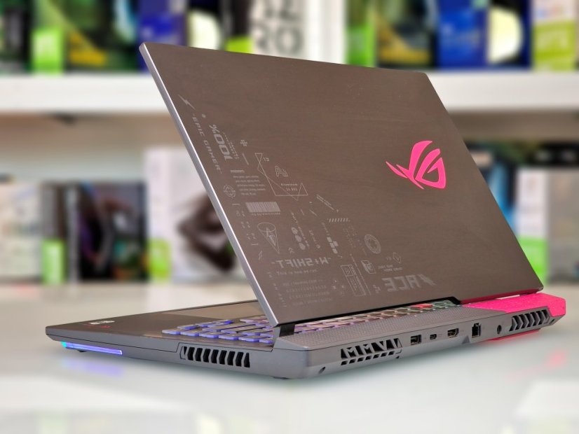 PC Portable Gamer ASUS RoG Strix G15 • GARANTIE 12M • 15,6 144 Hz • AMD Ryzen 5800H • RTX 3060 • 32Go • 512 SSD • WIN11