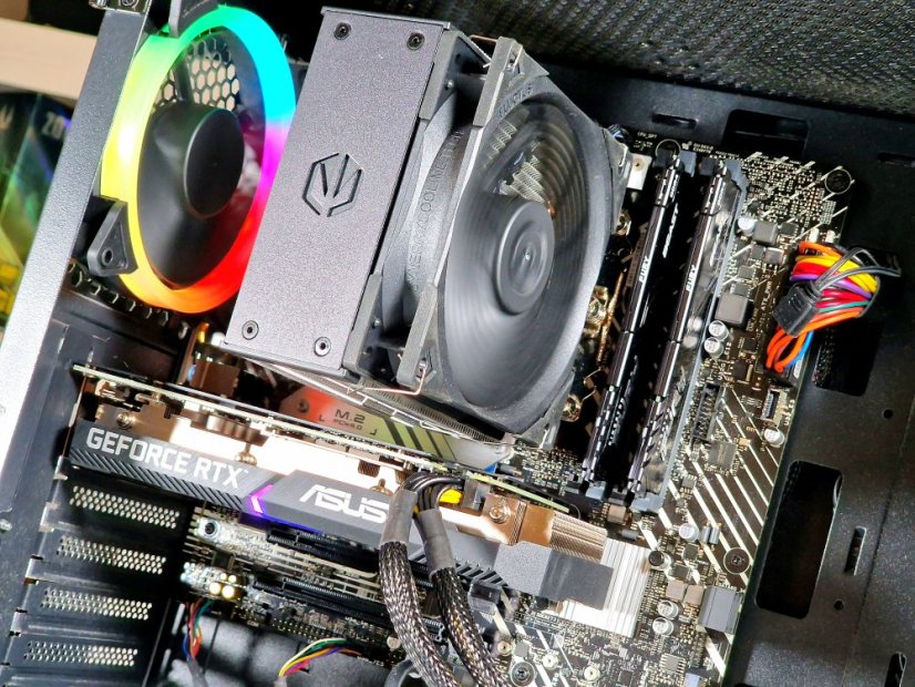 Komputer do gier z kartą graficzną RTX 3060 | RTX 3060 Ti