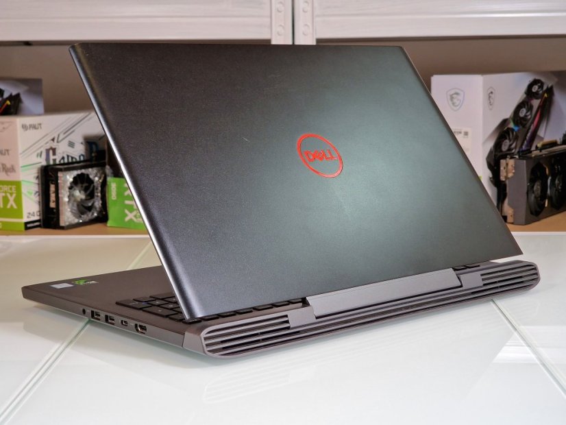 Herní notebook DELL G5 Gaming15 - ZÁRUKA 12M | 15,6" 4K | Intel Core i7-8750H | GTX 1060 6 GB | 16 GB | 256 SSD + 1 TB