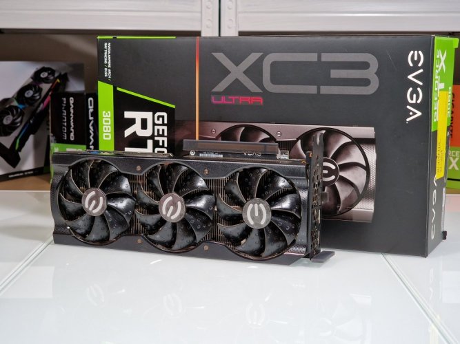 Grafická karta EVGA GeForce RTX 3080 XC3 ULTRA Gaming 10 GB - ZÁRUKA 12M