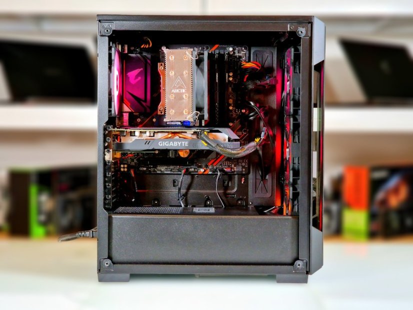 Herní PC SHADOWSTAR • ZÁRUKA 24M • AMD Ryzen 5 4500 • RTX 2060 • 16GB • 512 SSD • WIN11