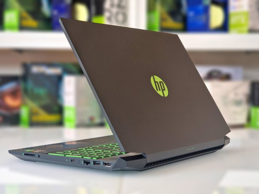 Herní notebook HP Gaming 15 • ZÁRUKA 12M • 15,6 144Hz • AMD Ryzen 7 4800H • GTX 1650 Ti • 16GB • 1000 SSD • WIN11