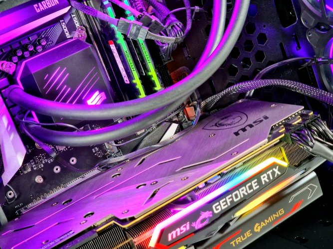 Herní PC sestava compraider - ZÁRUKA 12M | Intel Core i7-9700K+vodní AIO ARGB chlazení SilentiumPC | RTX 2080 8GB | 16 GB | 512 SSD+1TB SSD