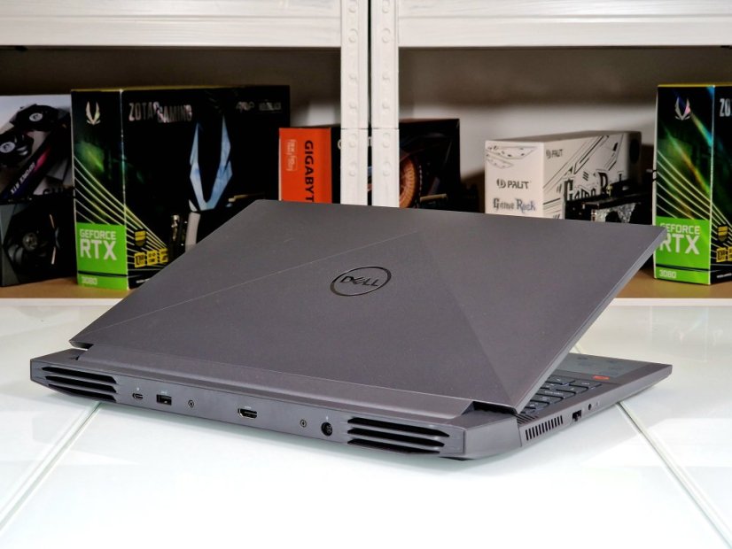 Gaming Laptop Dell Gaming G15 - GARANTIE 12M | 15,6" 360Hz | Intel Core i7-11800H | RTX 3060 6GB | 32 GB | 1000 SSD | WIN11