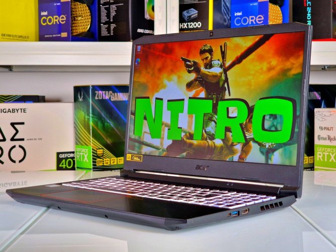 Gaming-Laptop Acer Nitro 5 - GARANTIE 12M | 15,6" 144Hz | Intel Core i5-10300H | RTX 3060 6GB | 16GB | 512 SSD | WIN11