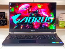 Herný notebook GIGABYTE AORUS 5 - ZÁRUKA 12M | 15,6" 144Hz | Intel Core i7-12700H | 16GB | RTX 3070 8GB | 1000 GB SSD | WIN11
