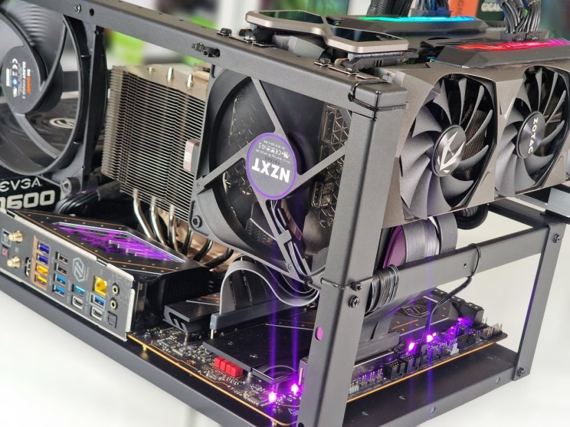 AI WORKSTATION DOUBLE 3090  • ZÁRUKA 12M • AMD Ryzen 9 9950X • 2x RTX 3090 24GB • 96 GB DDR5 • 2TB SSD • WIN11