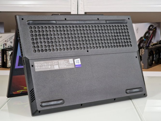 Herný notebook Lenovo Legion 5 - ZÁRUKA 12M | 15,6" 120Hz | AMD RYZEN 4600H | RTX 2060 6GB | 16 GB | 512 GB SSD