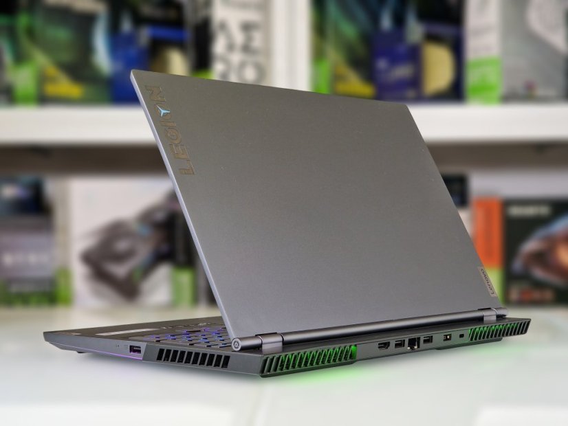 PC Portable Gamer Lenovo Legion 7 • GARANTIE 12M • 15,6 144Hz • Intel Core i7-10750H • RTX 2070 8GB • 16GB • 512 SSD • WIN11