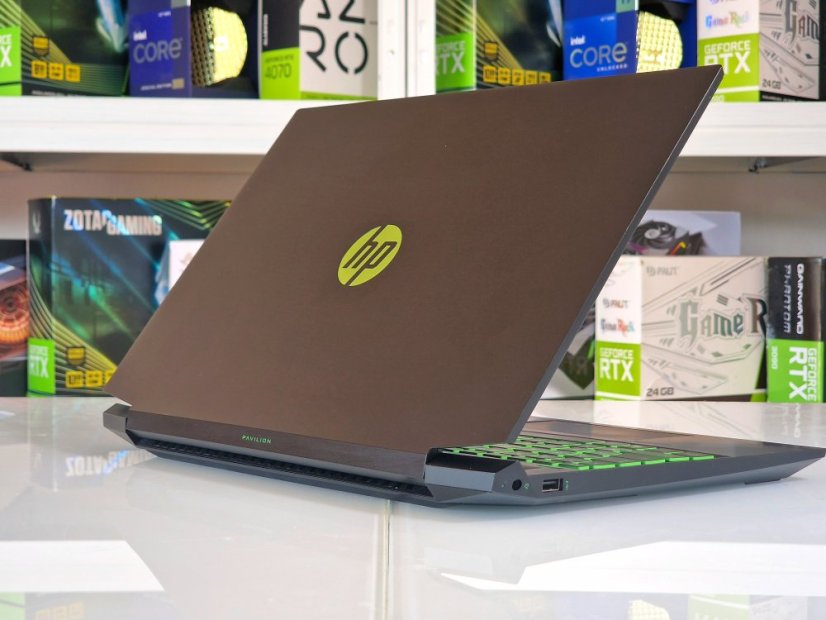 Gaming Laptop HP Pavilion Gaming 15 Gebraucht - GARANTIE 12M | 15,6" 144Hz | AMD Ryzen 4800H | GTX 1660Ti 6GB | 16 GB | 512 SSD  | WIN11