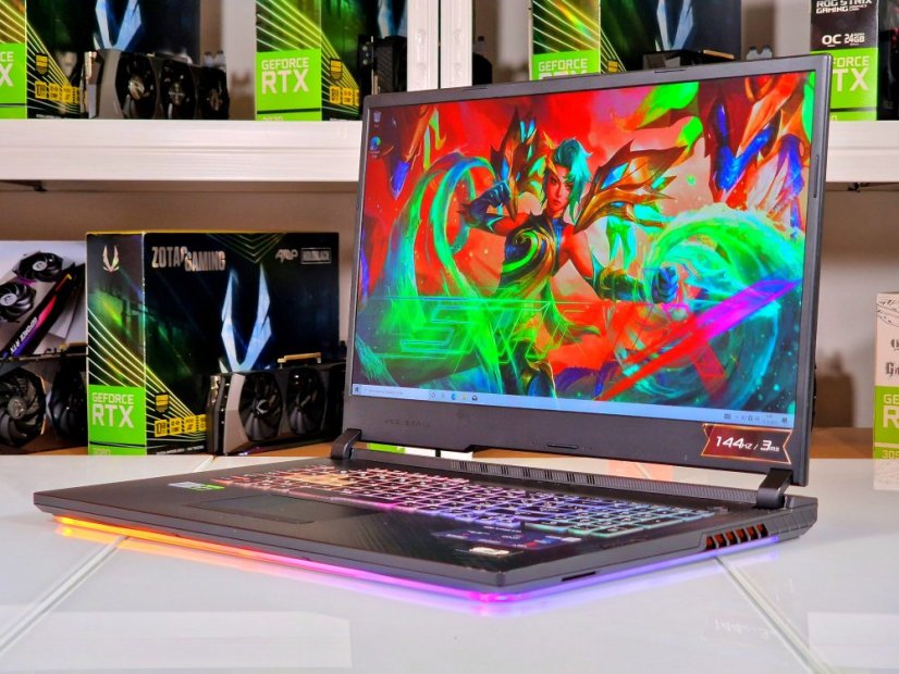 Herný notebook ASUS RoG Strix G17 - ZÁRUKA 12M  | 17,3" 144 Hz | Intel Core i7-10750H | GTX 1660 Ti 6GB | 16GB | 512 GB SSD