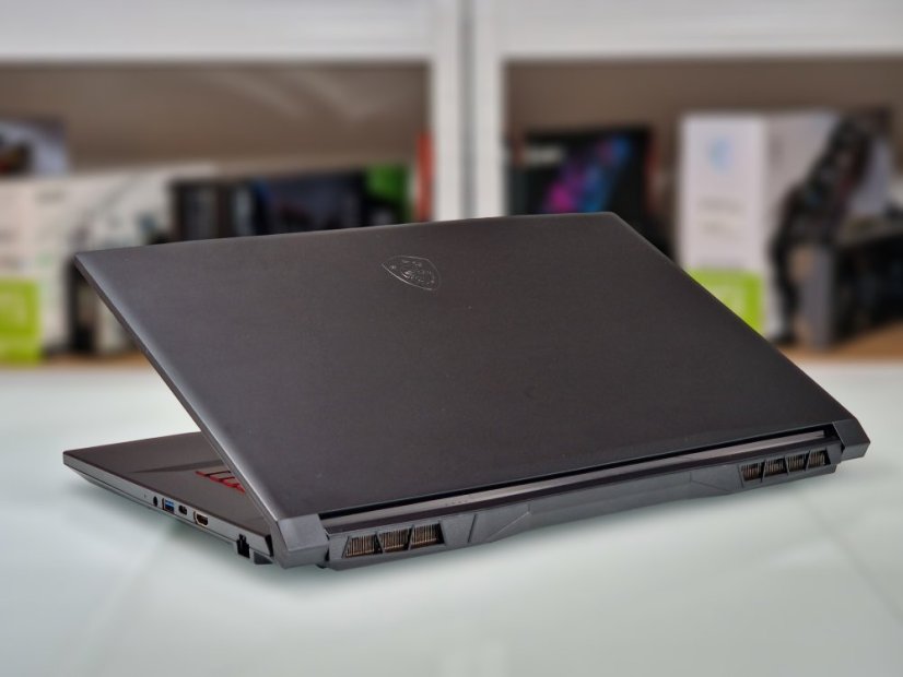 Gaming Laptop gebraucht MSI Katana GF76 • GARANTIE 12M • 17,3 144 Hz • Intel Core i5-11400H • 16GB • RTX 3050 • 512 SSD • WIN11