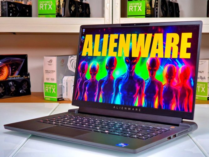 Herní notebook Dell Alienware M15 R5 - ZÁRUKA 12M | 15,6" QHD 240Hz | Intel Core i7-12700H | RTX 3060 6GB | 16GB DDR5 | 1000 SSD | WIN11