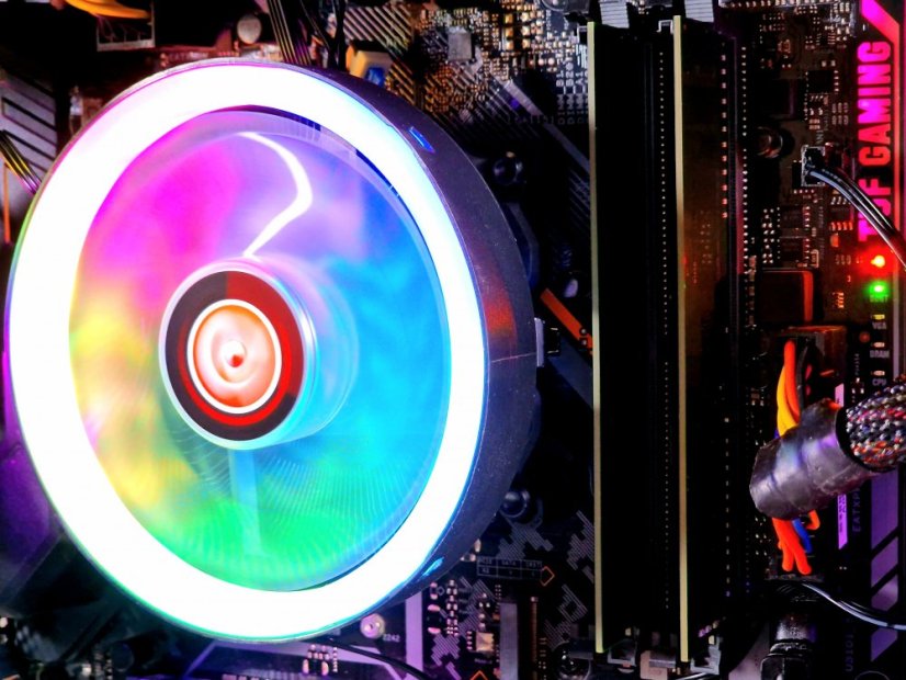 Gaming PC compraider gebraucht - GARANTIE 12M | Intel Core i5-9400F | RTX 2070 8GB | 16 GB | 240 SSD + 500 GB HDD
