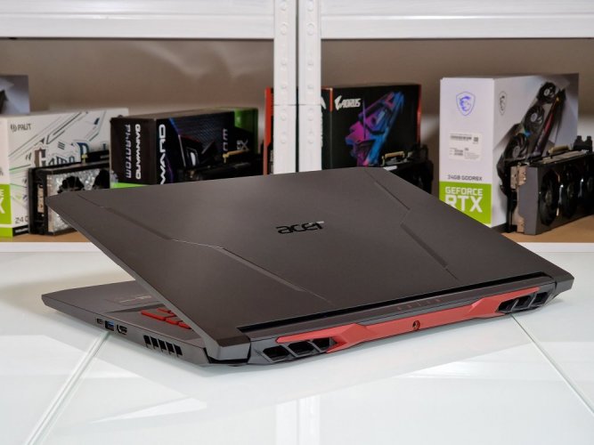 Herní notebook Acer Nitro 5 - ZÁRUKA 15M | 17,3" 144Hz | Intel Core i5-11400H | GTX 1650 | 16 GB | 512 GB SSD