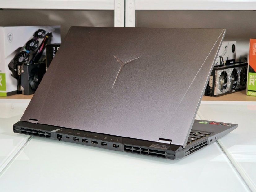 Herní notebook Lenovo Legion 5 Pro - ZÁRUKA 12M | 16"  QHD 165 Hz | AMD Ryzen 5600H | RTX 3060 6GB | 16 GB |  512 GB SSD