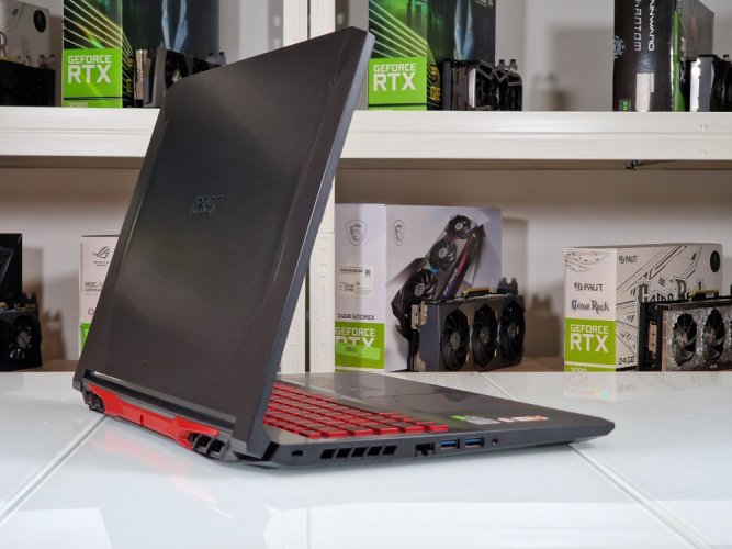 Laptop gamingowy Acer Nitro 5 - ZÁRUKA 12M | 17,3" 120Hz | Intel Core i5-10300H | GTX 1650 Ti | 16 GB | 1000 SSD | WIN11