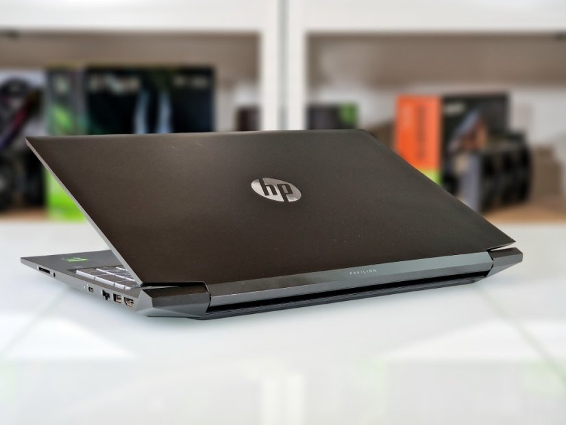 PC Portable Gamer HP Pavilion Gaming 15 • GARANTIE 12M • 15,6 144Hz • Intel Core i5-10300H• RTX 2060 6GB • 16 GB • 512 SSD • WIN11