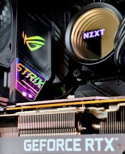 Gaming PC compraider CONFIG - GARANTIE 24M | Intel Core i7-13700KF+WATER COOLING | RTX 3090 24GB  | 32GB DDR5 | 2TB SSD | WIN11