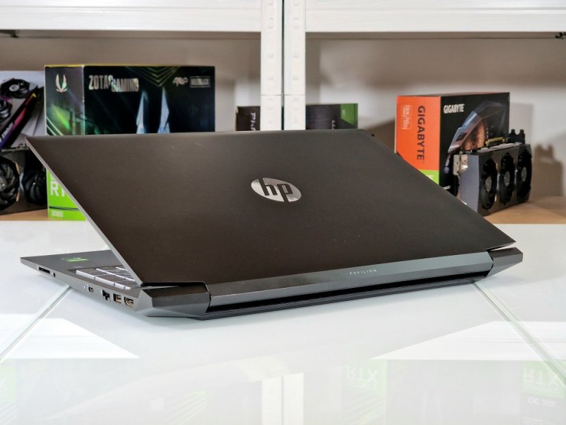 Gaming-Laptop HP Pavilion Gaming 16 Gebraucht - GARANTIE 12M | 16,1" FullHD | Intel Core i5-10300H | RTX 2060 6GB | 16 GB | 1000 SSD | WIN11