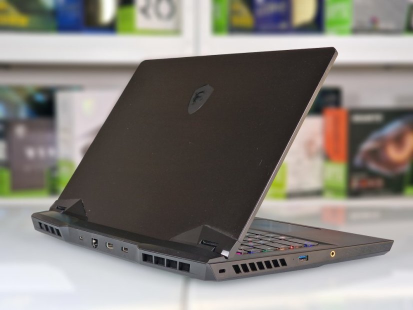Gaming Laptop MSI LEOPARD GP66 • GARANTIE 12M • 15,6 240Hz • Intel Core i7-11800H • RTX 3070 8GB • 16 GB • 1000 SSD • WIN11